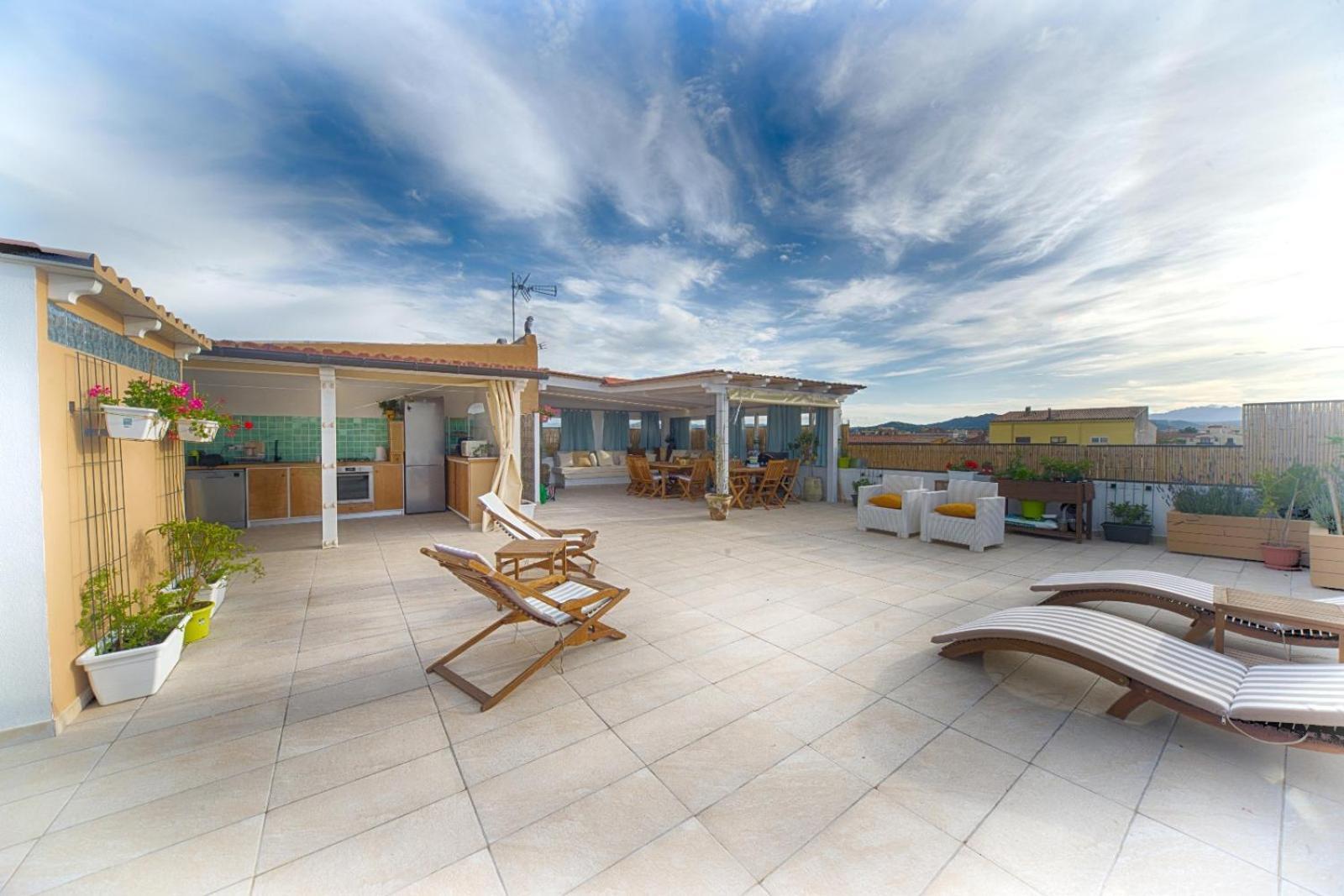 Terrace Rooms Olbia Center Eksteriør billede
